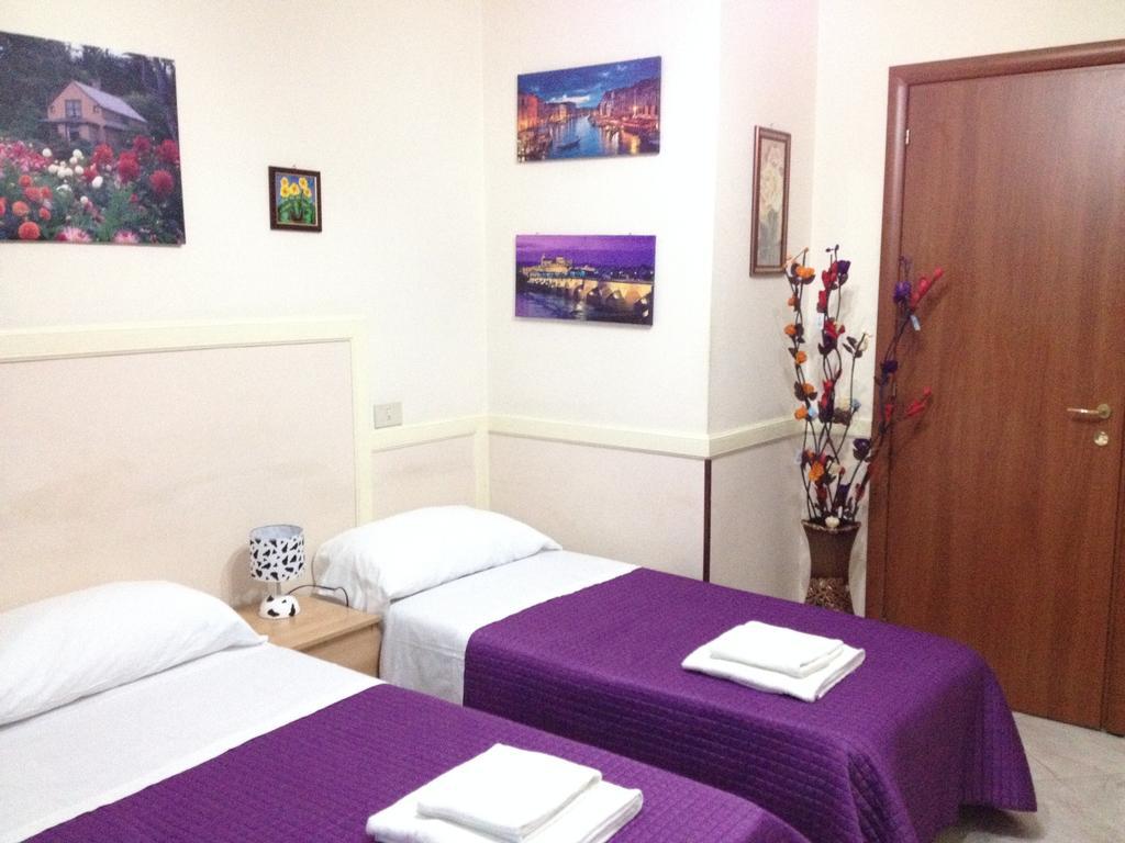 Rome Rainbow Guest House Exteriör bild