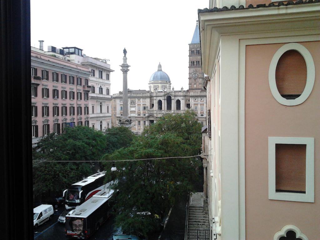 Rome Rainbow Guest House Rum bild
