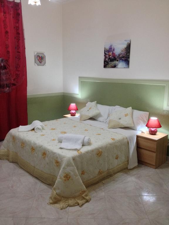 Rome Rainbow Guest House Rum bild
