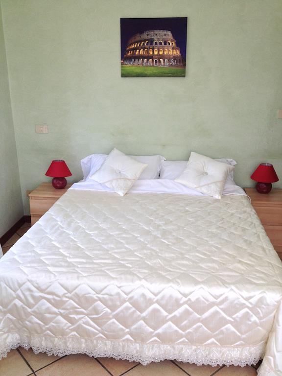 Rome Rainbow Guest House Rum bild