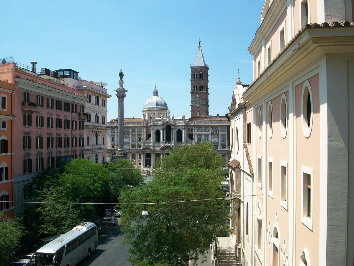 Rome Rainbow Guest House Rum bild